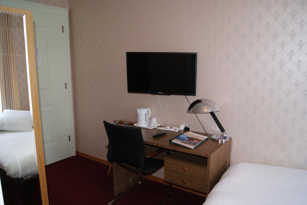 De La Paix Hotel